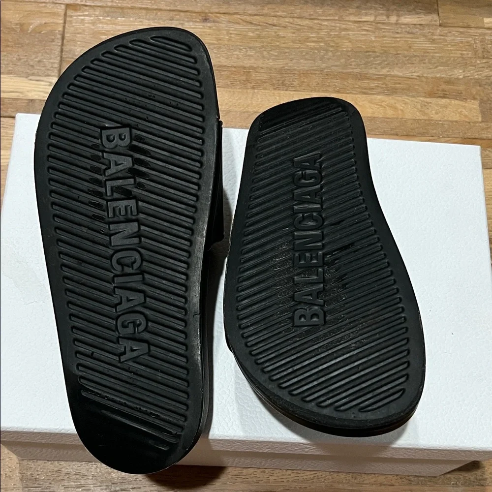 Balenciaga Black Slides - Picture 2 of 2